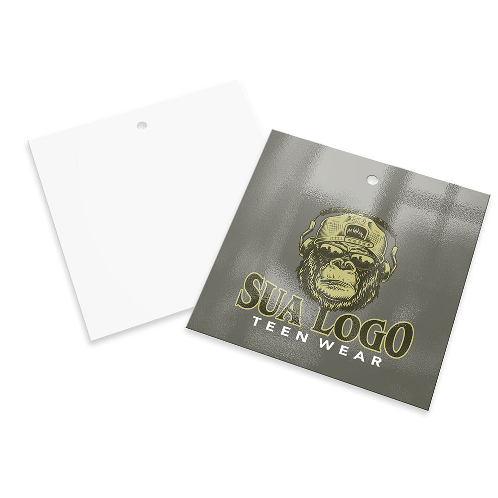 Tags Padrão Furo Couchê 300g Verniz Uv Verniz Uv Total Frente (91x102mm)