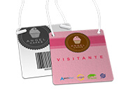 Credenciais Couchê 250g Verniz Uv Total Frente Com Cordão ou Clip Jacaré (90x98mm)