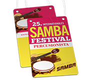 Credenciais Couchê 300g Verniz Uv Total Frente Com Cordão Sem Clip Jacaré (90x147mm)