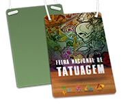 Credenciais Couchê 250g Verniz Uv Total Frente Com Cordão Sem Clip Jacaré (90x147mm)