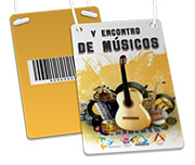 Credenciais Couchê 250g Verniz Uv Total Frente Com Cordão ou Clip Jacaré (90x147mm)