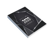 Caderneta Capa Brochura e Cola Abertura Horizontal Capa Couchê 250g e Miolo Ap 75g Laminação Fosca e Hotstamping (105x150mm)