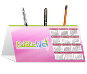 Calendário De Mesa Porta Canetas Horizontal Couchê 250g Sem Verniz