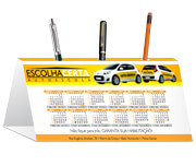 Calendário De Mesa Porta Canetas Horizontal Couchê 300g Laminação Fosca e Verniz Localizado Frente