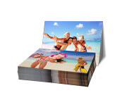 Impressão De Fotos Couchê Fosco 210g Com Verniz Uv Total Frente Modelo Retangular (150x100mm)