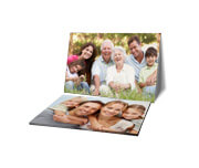 Impressão De Fotos Couchê Fosco 210g Com Verniz Uv Total Frente Modelo Retangular (150x100mm)