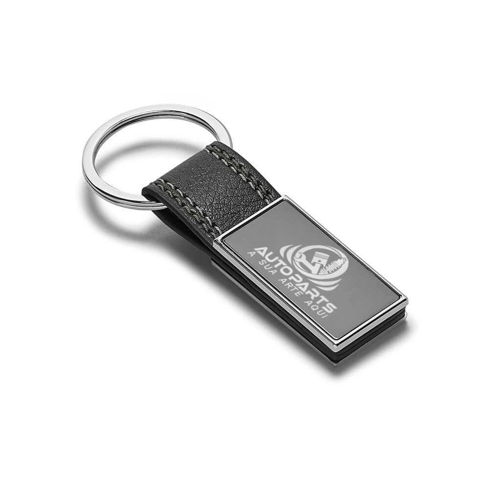 Chaveiro Gravação a Laser Couro Sintético Modelo Bale Com Fibra de Carbono Detalhe Cinza