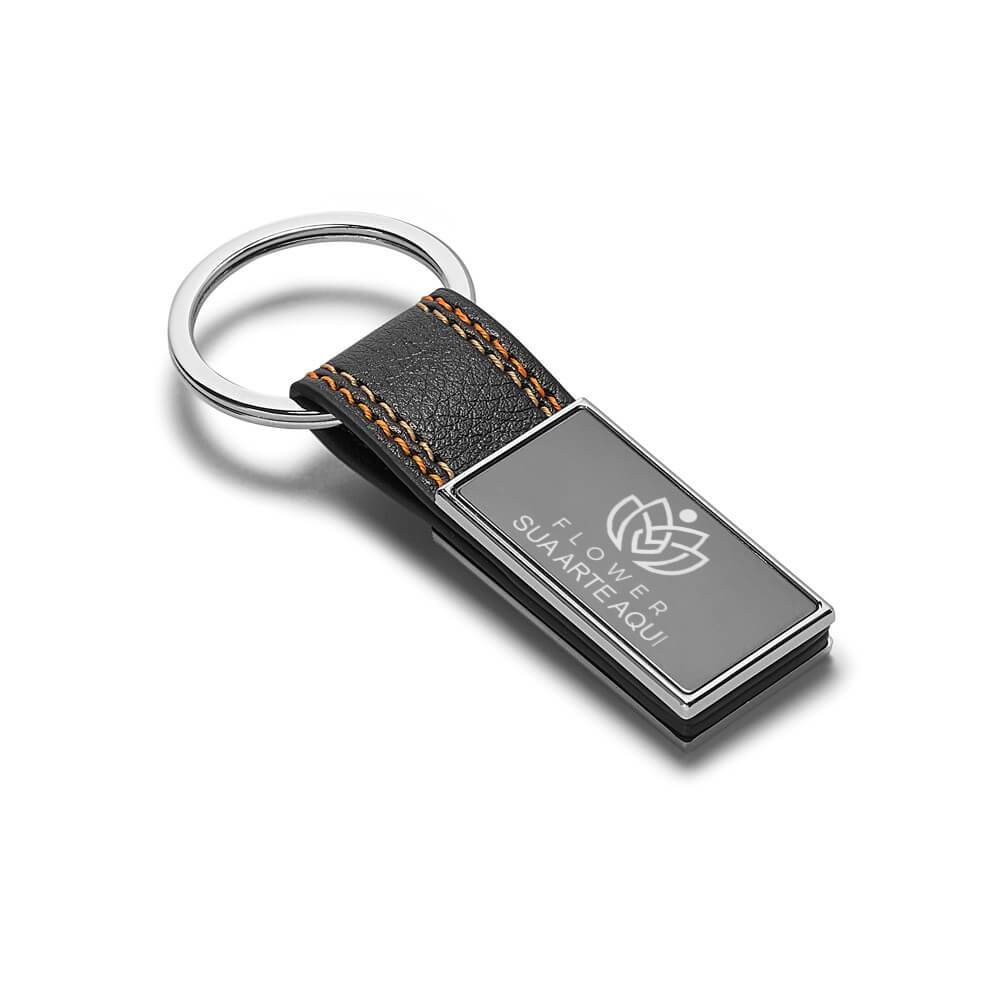 Chaveiro Gravação a Laser Couro Sintético Modelo Bale Com Fibra de Carbono Detalhe Laranja