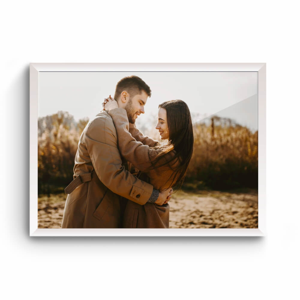 Moldura Com Acetato Madeira Maciça Envelopada Branca E Folha Couche 150g (280x230mm)